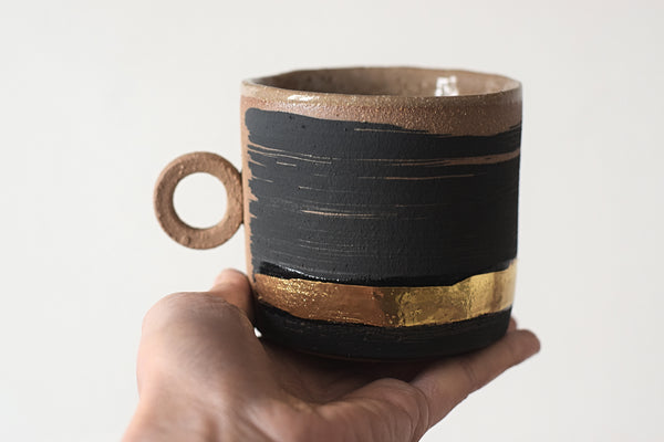 OKO large brushed line // Graphic mug