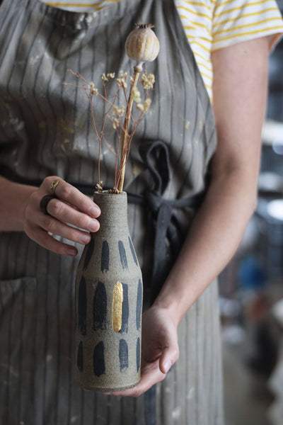 Graphic line bottle