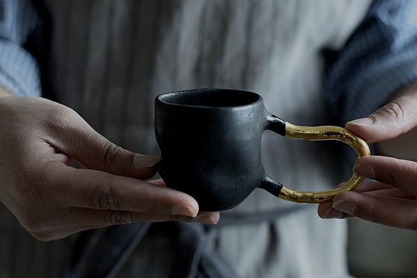 Hand-pinched Black Espresso