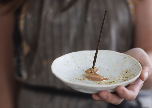 Moon incense holder
