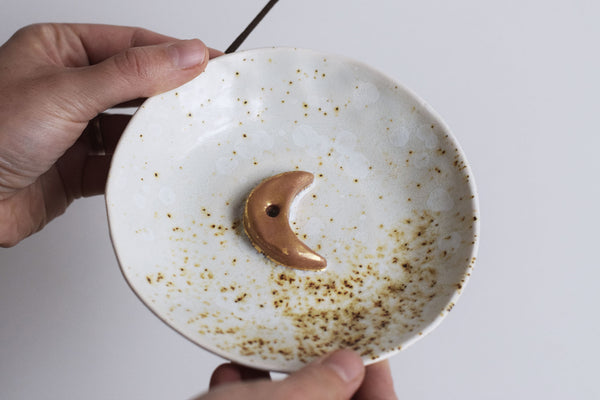 Moon incense holder