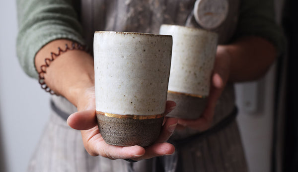 Tea cup w/ gold line