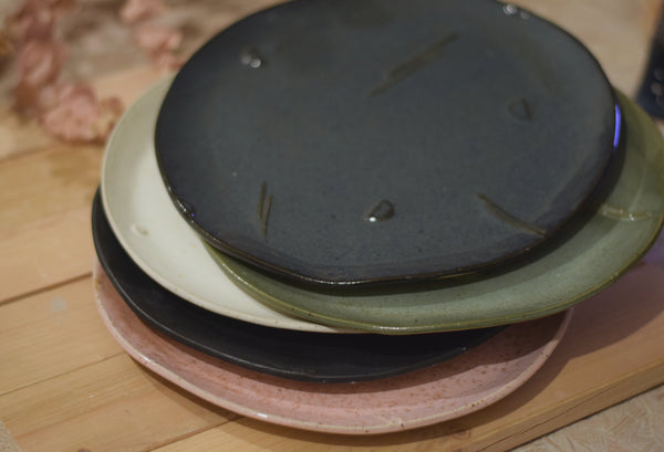 Organic patterned plate - White mat