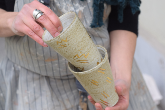 Stripy gold tumbler