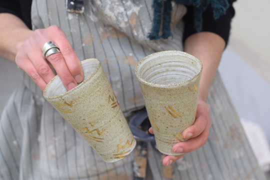Stripy gold tumbler