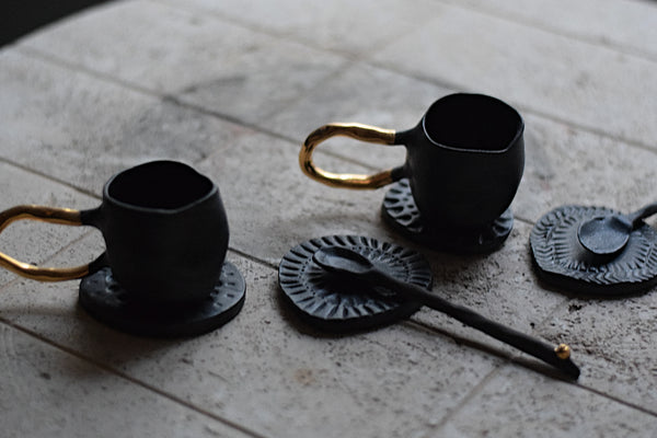 Hand-pinched Black Espresso
