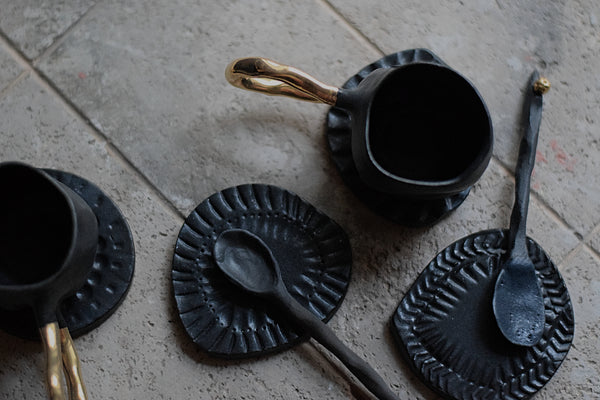 Hand-pinched Black Espresso