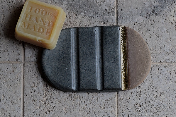 Gold line Stoneware pigeon gray soap dish #1 //