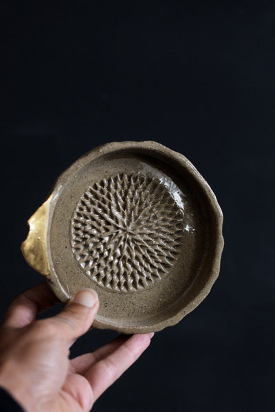 GALI // Indian summer garlic grater w/ gold leaf #2