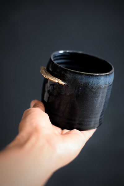 ENYA // Midnight blue 250ml coffee cup w/ gold wing