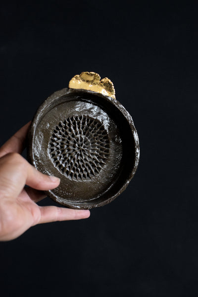 GALI // Dark chocolate garlic grater w/ gold leaf #2