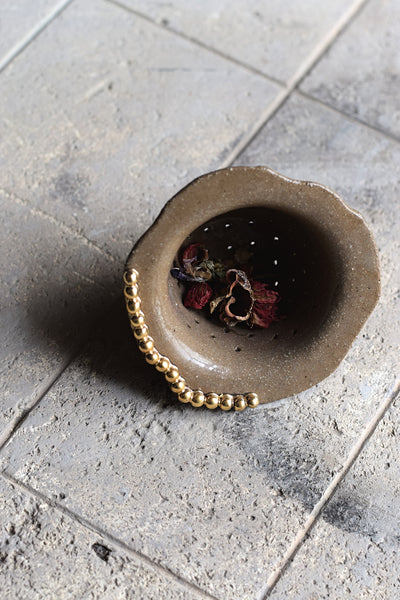 TEA // Indian summer Tea strainer w/ gold pearls #1