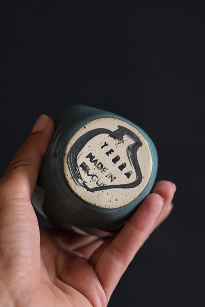 ZIGGY // Forest green 300ml coffee cup w/ gold pearl