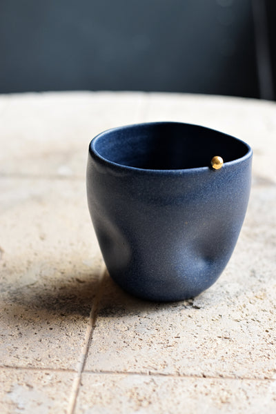 ZIGGY // Indigo blue 300ml coffee cup w/ gold pearl