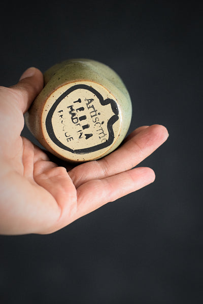 ZIGGY // Moss green 80ml espresso cup w/ gold pearl
