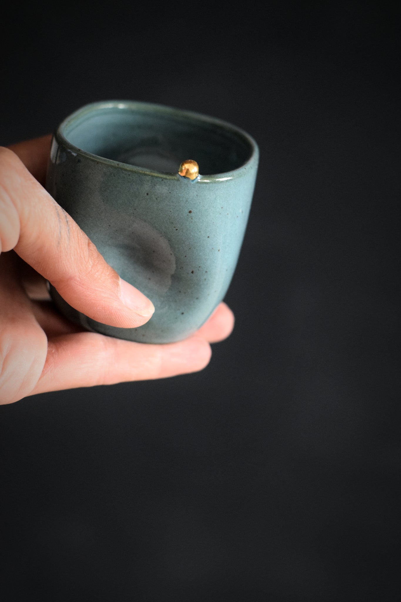 ZIGGY // Forest green 80ml espresso cup w/ gold pearl