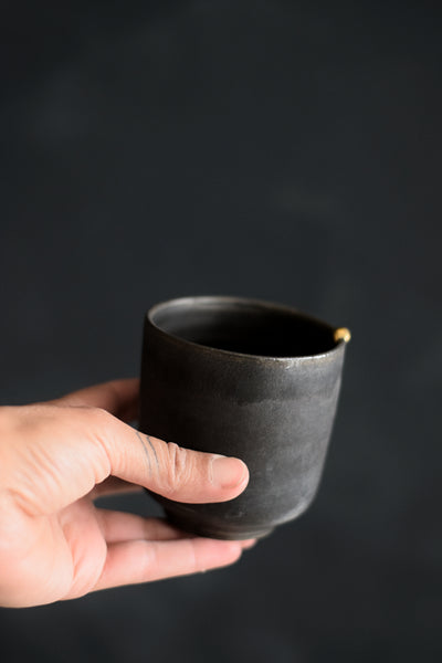 MAMATCHAS // Charcoal matt black Teacup w/ pépite 200ml
