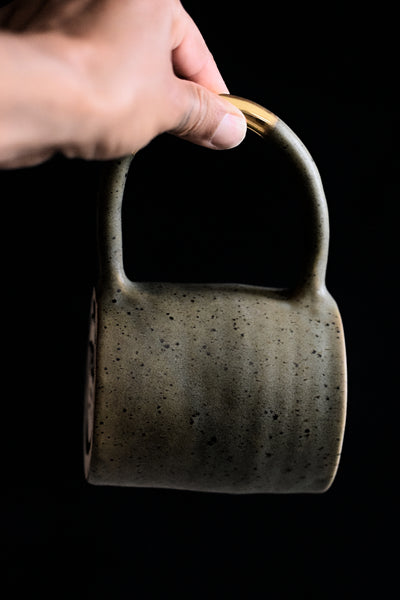 AYA // Moss green 400ml coffee cup w/ large gold handle