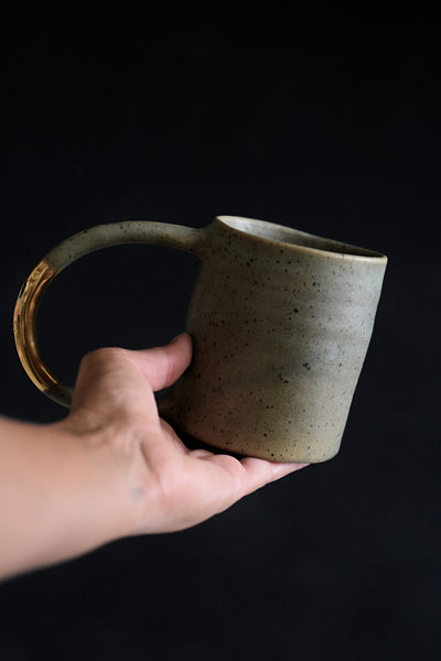 AYA // Moss green 400ml coffee cup w/ large gold handle