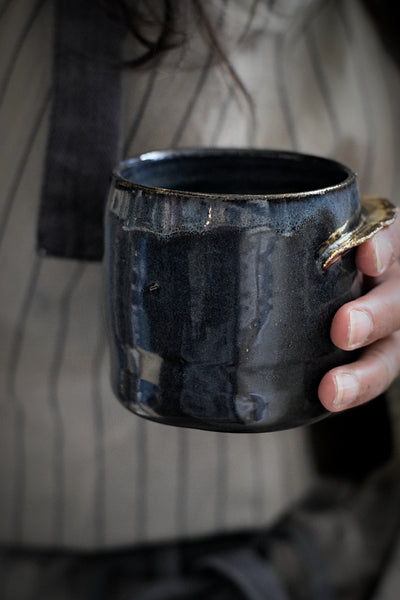 ENYA // Midnight blue 250ml coffee cup w/ gold wing