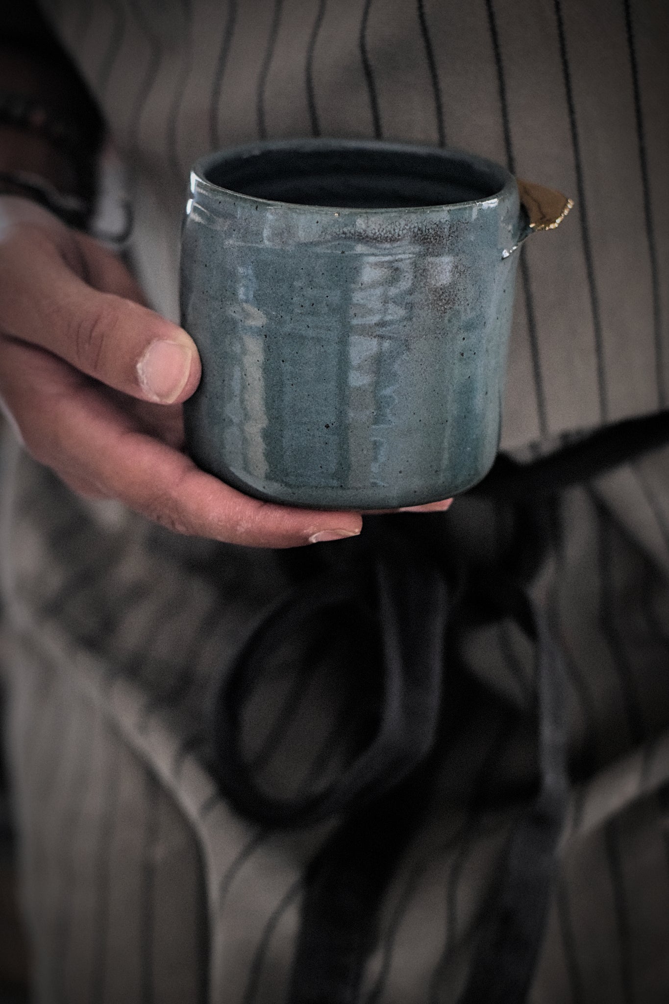 ENYA // Forest green 250ml coffee cup w/ gold wing
