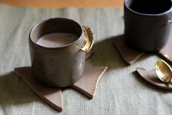 ENYA // Moss green 250ml coffee cup w/ gold wing