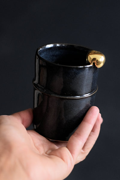 TAK // Midnight blue 200ml coffee cup w/ gold pearl