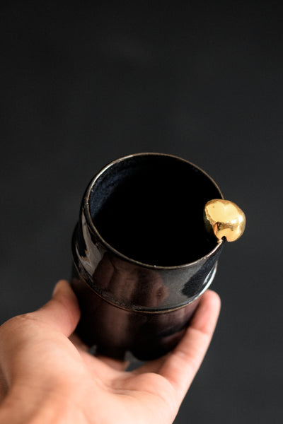 TAK // Midnight blue 200ml coffee cup w/ gold pearl
