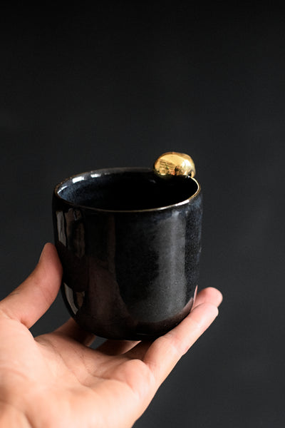 YURI // Midnight blue 200ml coffee cup w/ gold pearl