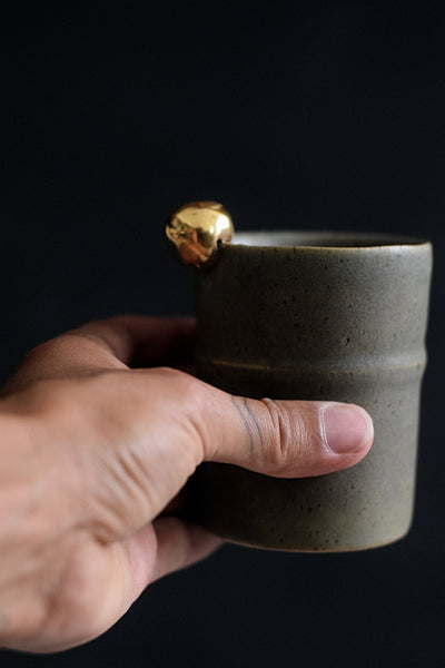 TAK // Moss green 200ml coffee cup w/ gold pearl